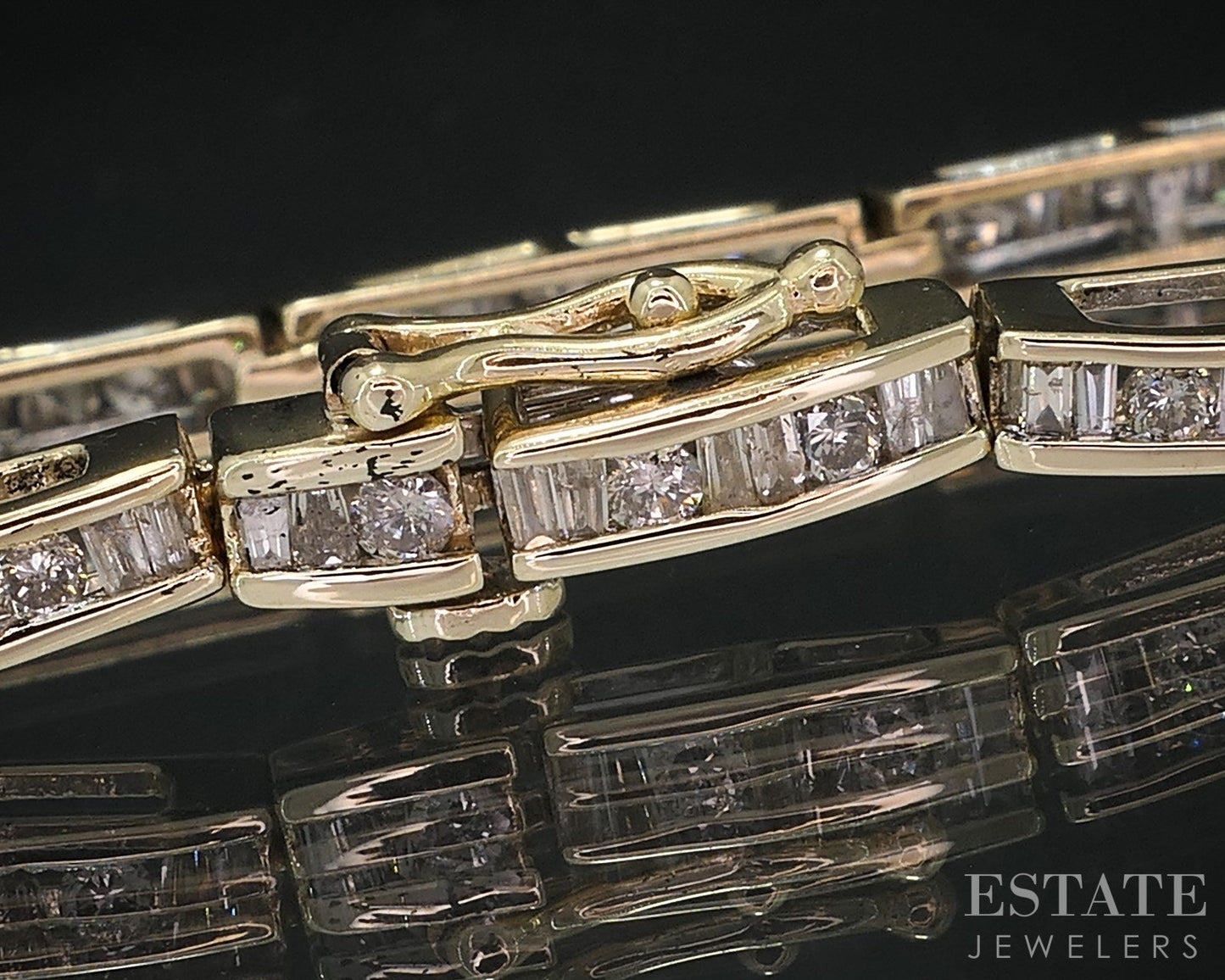 10k Yellow Gold Natural 1.88ctw Diamond Line Tennis Bracelet 10.2g 7"L i19078
