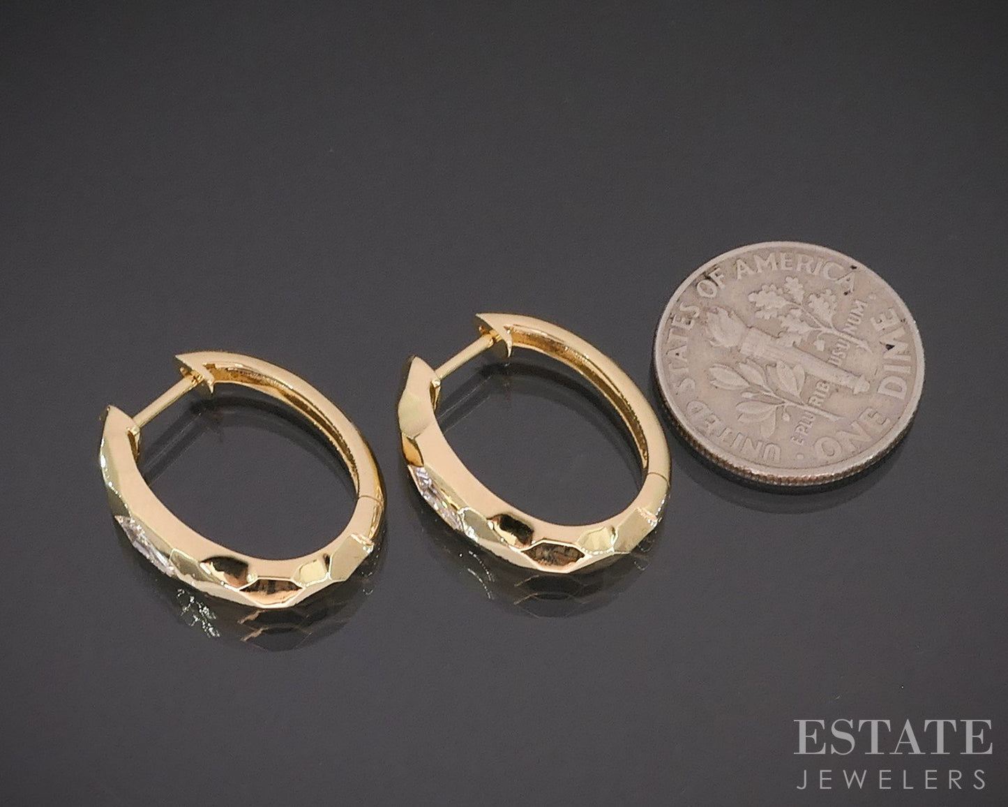 18k Yellow Gold Kite Shaped Natural .44ctw Diamond Hoop Earrings 4.5g i19188