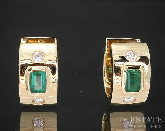 18k Yellow Gold Natural Emerald & Diamond Huggie Hoop Earrings 5.5g i19190