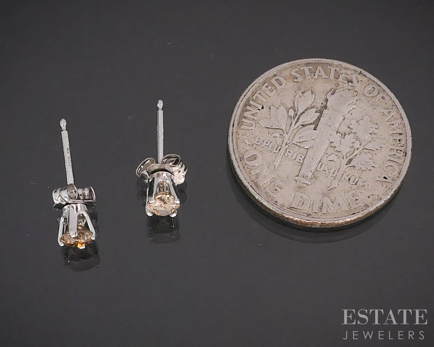 14k White Gold Round Natural .22ctw Champagne Diamond Stud Earrings i19386b