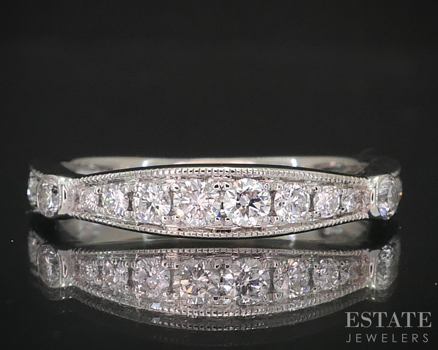 14k White Gold Round Natural .25ctw Diamond Ladies Wedding Band 2.4g i19411