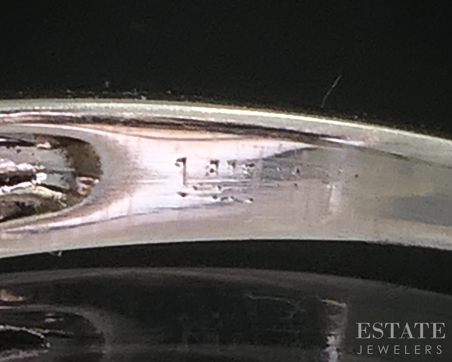 14k White Gold Round Natural .25ctw Diamond Ladies Wedding Band 2.4g i19411