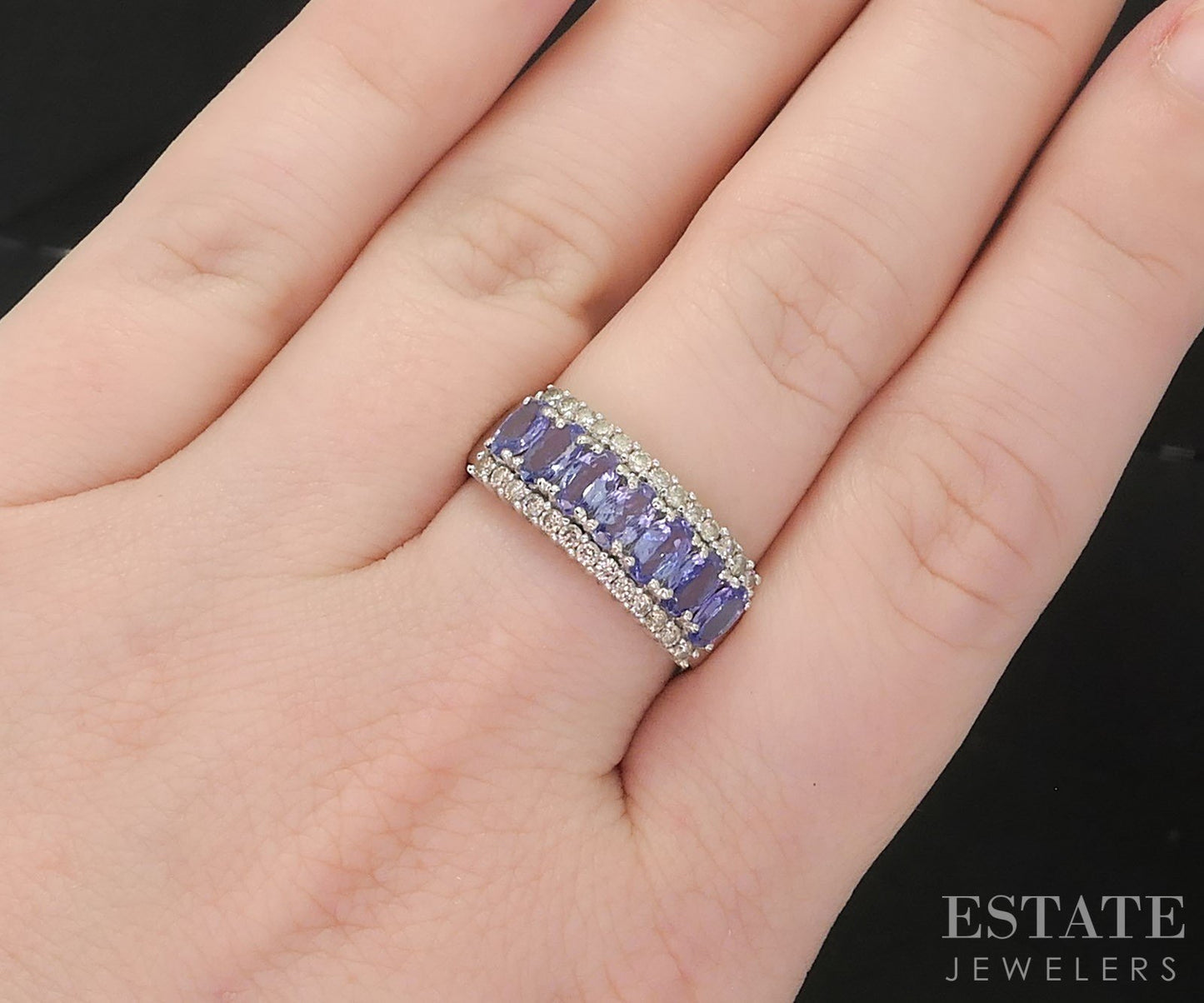 14k White Gold Natural Tanzanite & Diamond Ladies Band Ring 4g i19440b