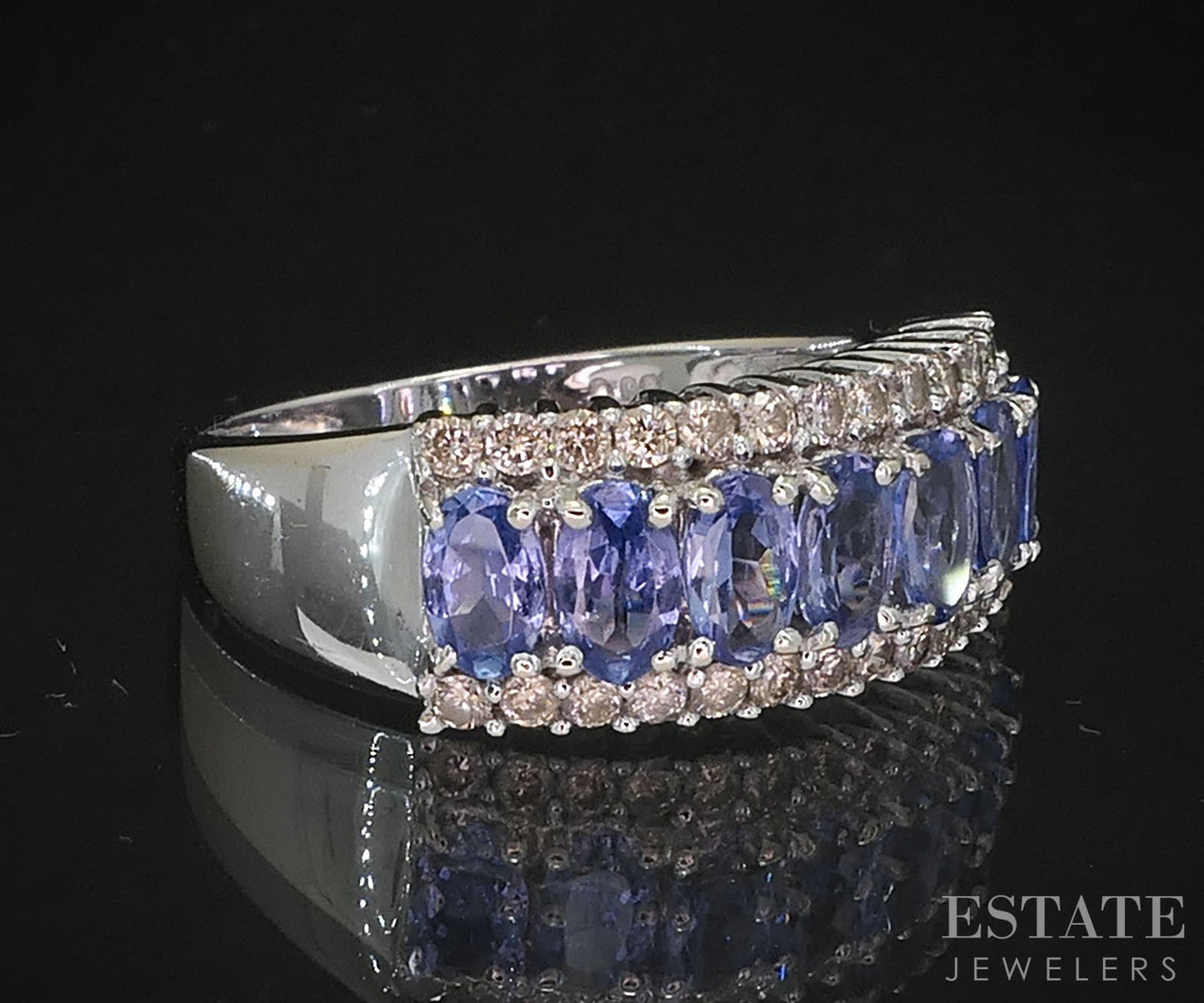14k White Gold Natural Tanzanite & Diamond Ladies Band Ring 4g i19440b