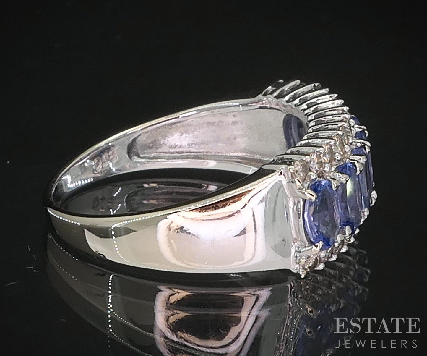 14k White Gold Natural Tanzanite & Diamond Ladies Band Ring 4g i19440b