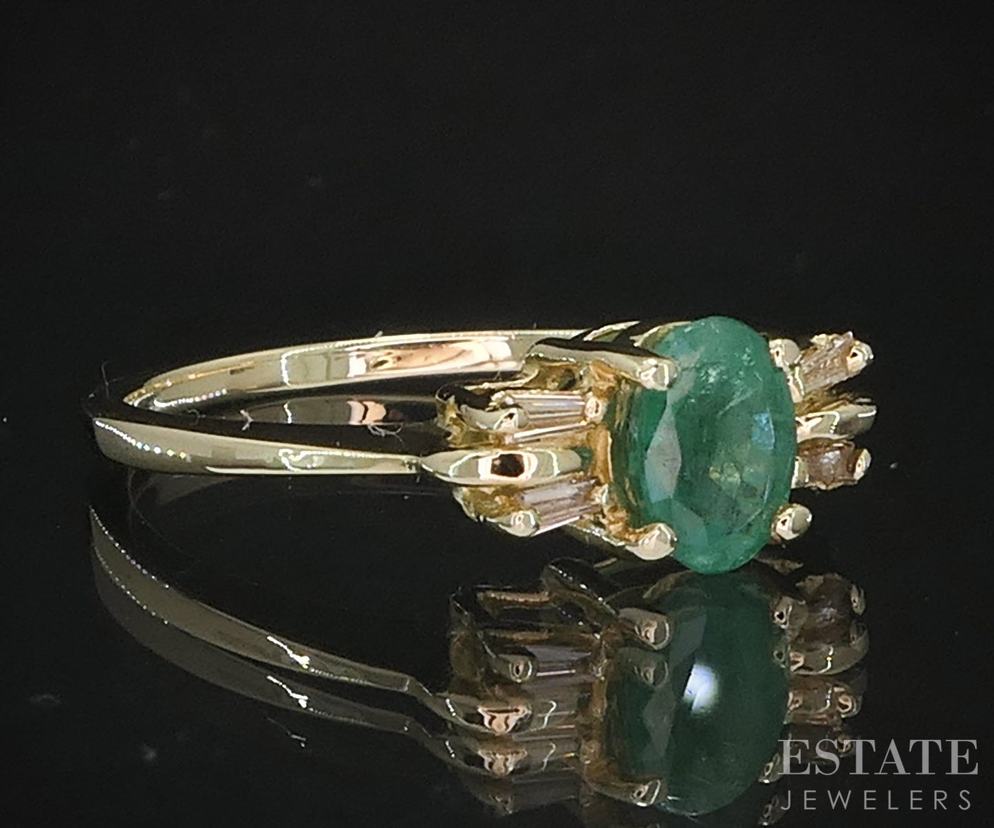 14k Yellow Gold Oval Natural Emerald & Diamond Ladies Ring 2.6g i19447b