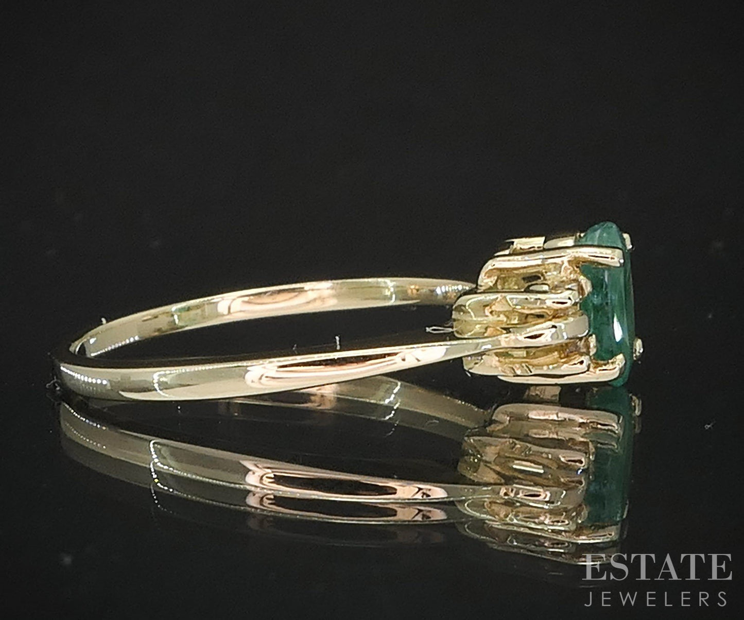 14k Yellow Gold Oval Natural Emerald & Diamond Ladies Ring 2.6g i19447b