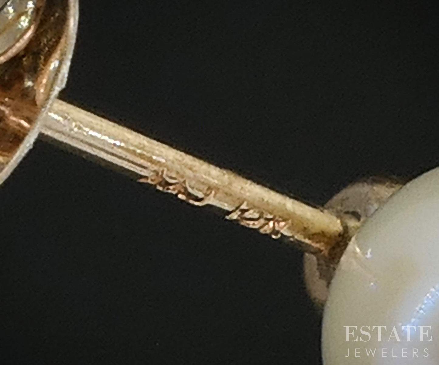 10k Yellow Gold 4.6mm Cultured Pearl & Ruby Stud Ladies Earrings i19436b