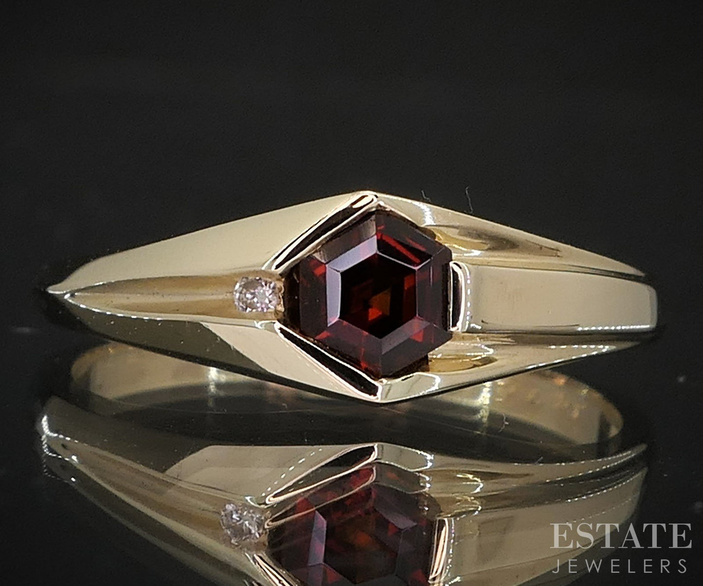 10k Yellow Gold Hexagon Cut Natural Garnet & Diamond Ladies Ring 2.4g i19446b