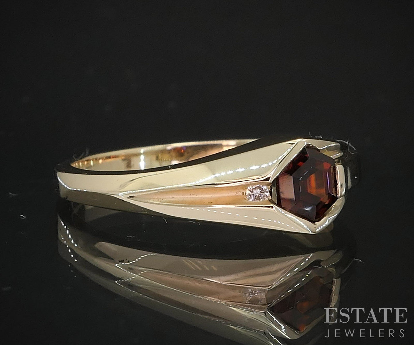 10k Yellow Gold Hexagon Cut Natural Garnet & Diamond Ladies Ring 2.4g i19446b