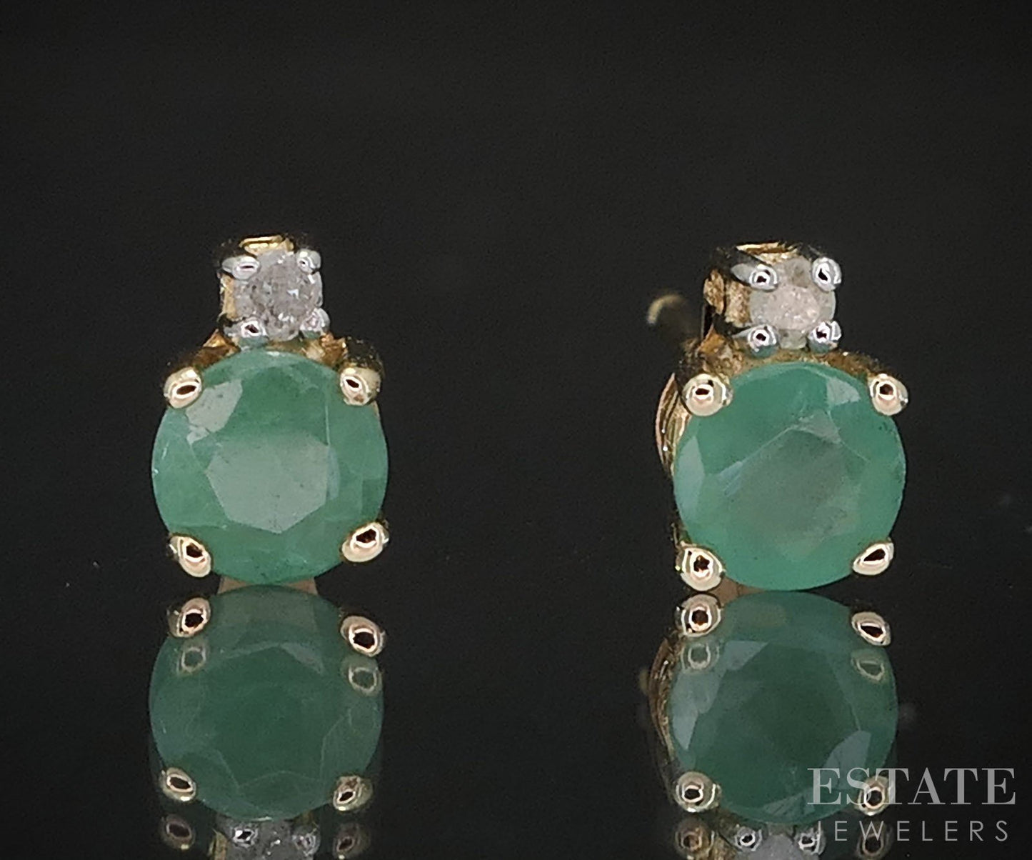10k Yellow Gold Natural Emerald & Diamond Stud Earrings 0.6g i19431b