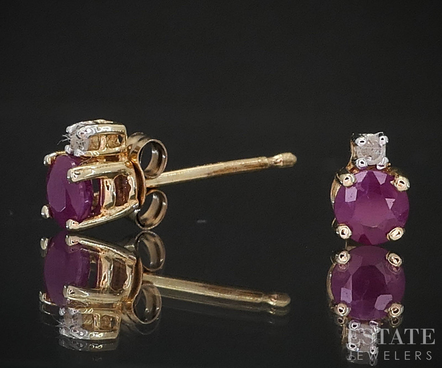 10k Yellow Gold Natural Ruby & Diamond Stud Earrings 0.6g i19443b