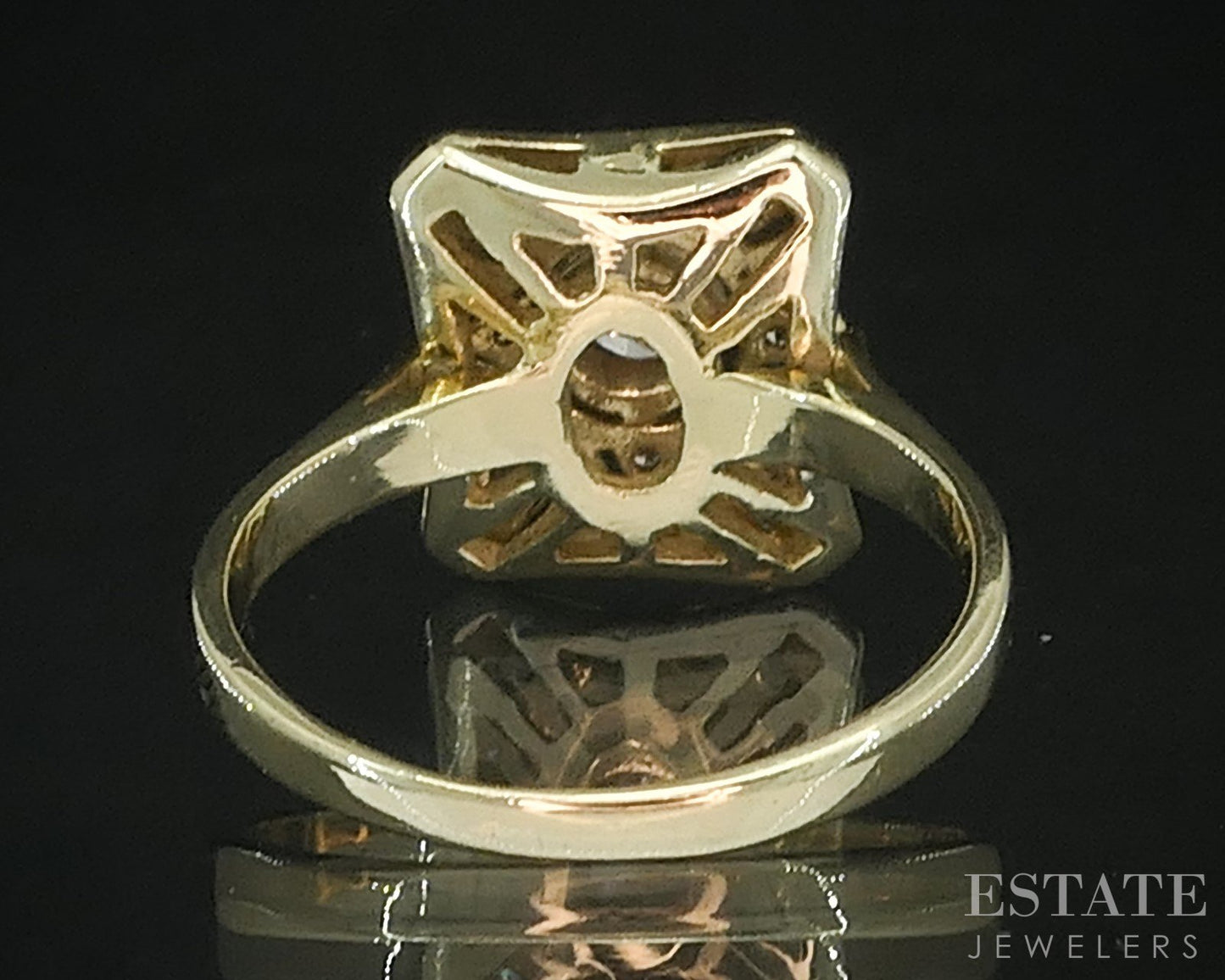 Vintage 14k Yellow Gold Natural .16ctw Diamond Filigree Shield Ring 4g i19529