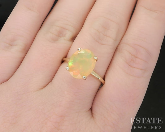 10k Yellow Gold Oval Natural Jelly Opal Solitaire Ladies Ring 3.1g i19554b