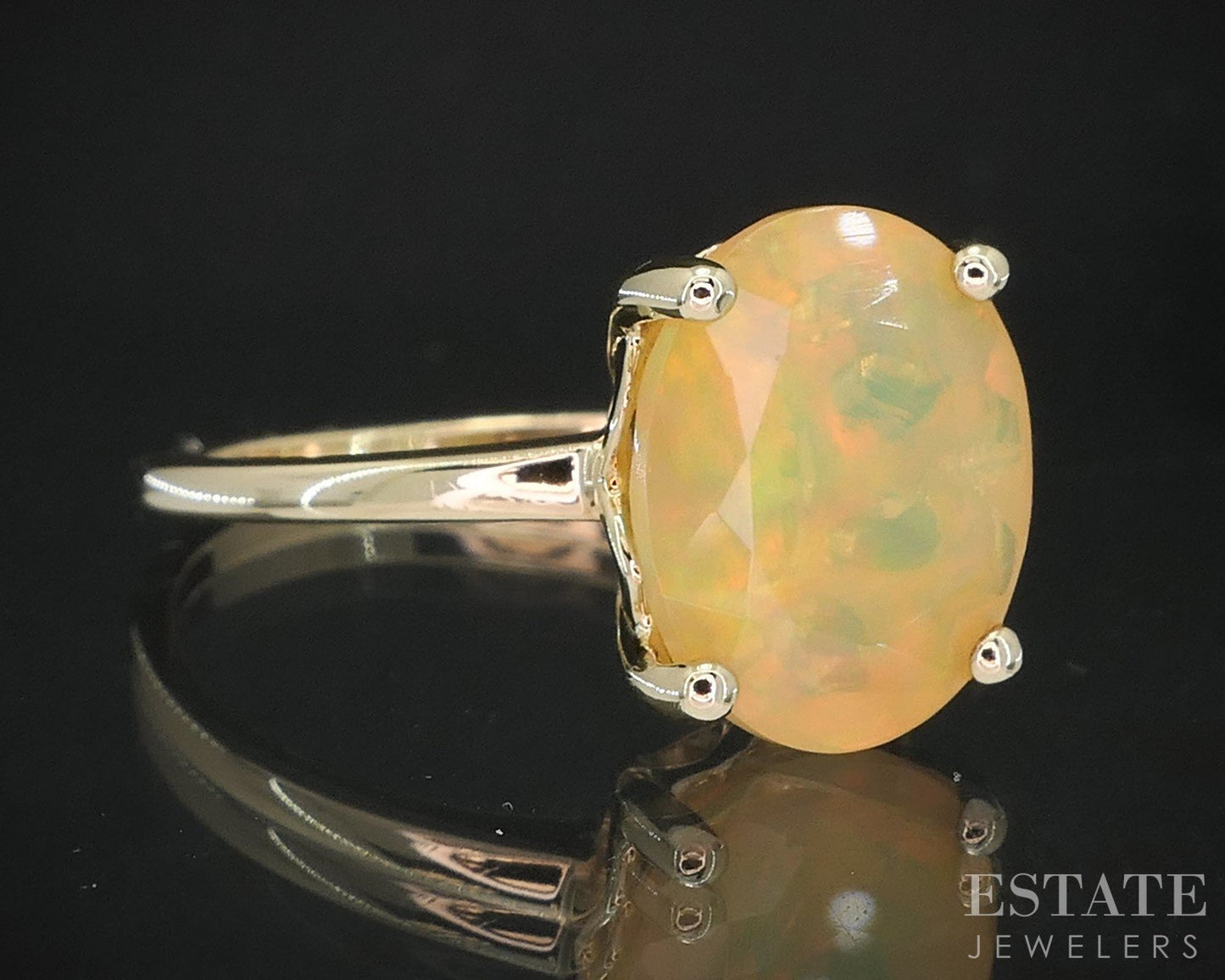 10k Yellow Gold Oval Natural Jelly Opal Solitaire Ladies Ring 3.1g i19554b