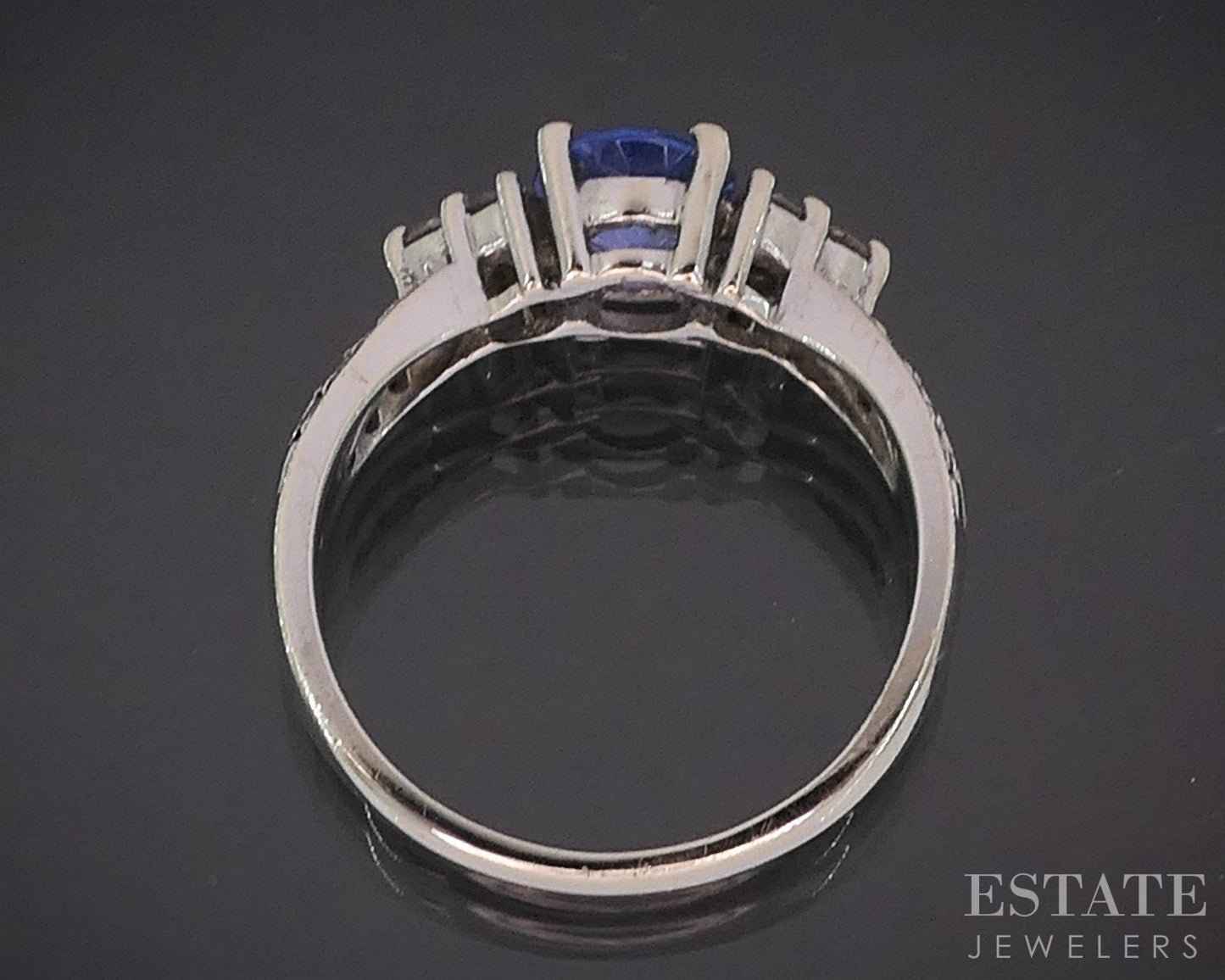 14k White Gold Oval Natural Tanzanite & Diamond Ladies Ring 4.1g i19559b