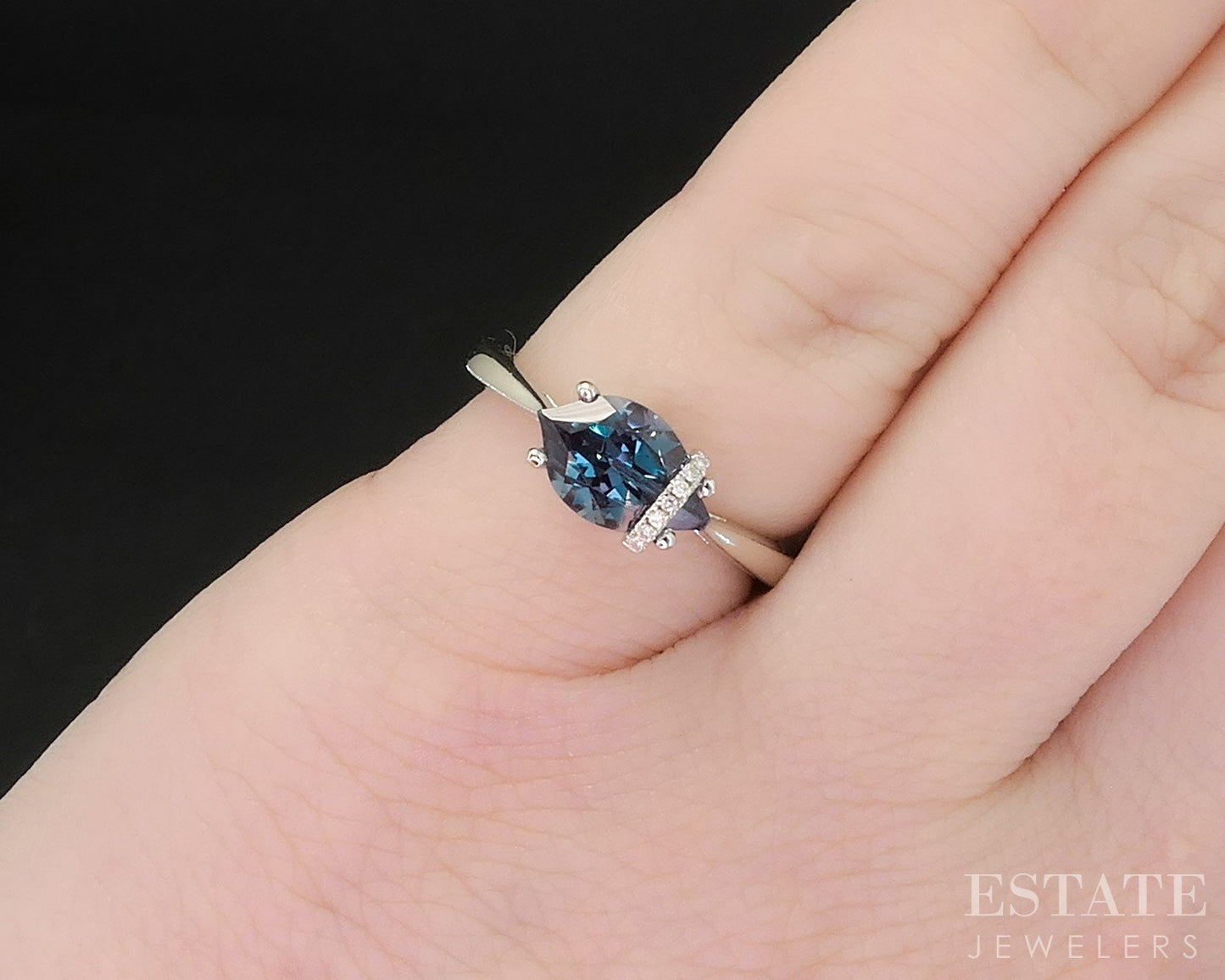 14k White Gold Marquise Chatham Alexandrite & Diamond Ladies Ring 3g i19555b