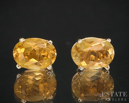 14k Yellow Gold Oval Natural Citrine Stud Earrings i19552b