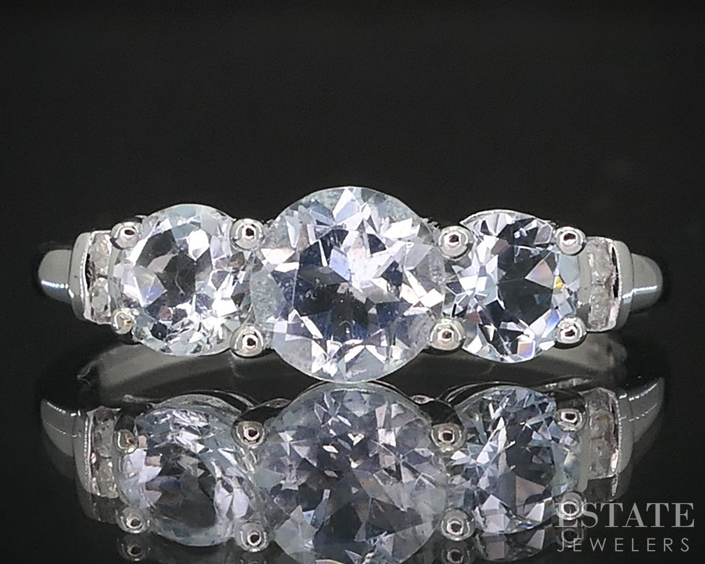 10k White Gold Round Natural Aquamarine & Diamond Ladies Ring 1.6g i19560