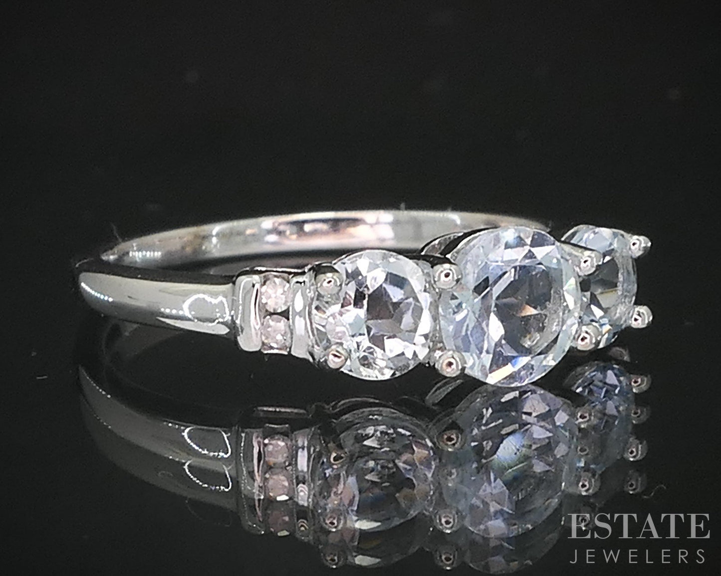 10k White Gold Round Natural Aquamarine & Diamond Ladies Ring 1.6g i19560