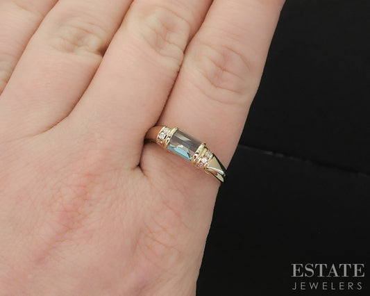 14k Yellow Gold Natural Blue Topaz & Diamond Ladies Band Ring 3.1g i19609b