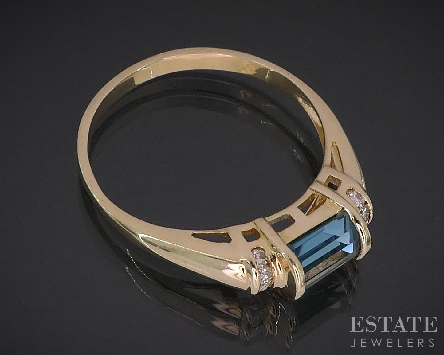 14k Yellow Gold Natural Blue Topaz & Diamond Ladies Band Ring 3.1g i19609b
