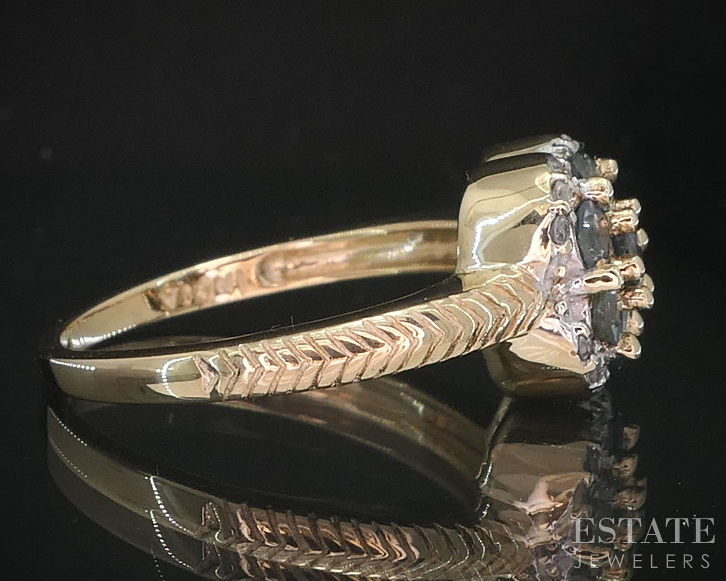 10k Yellow Gold Natural Green Tourmaline & Diamond Ladies Ring 2.4g i19632