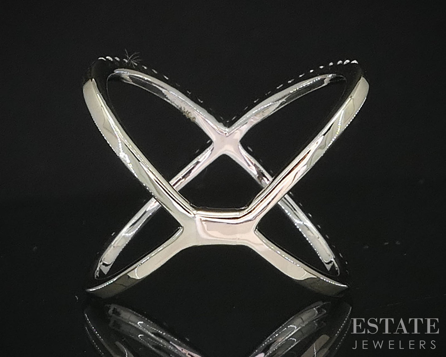 14k White Gold Natural .24ctw Diamond Ladies X-Band Ring 3.6g i19689b