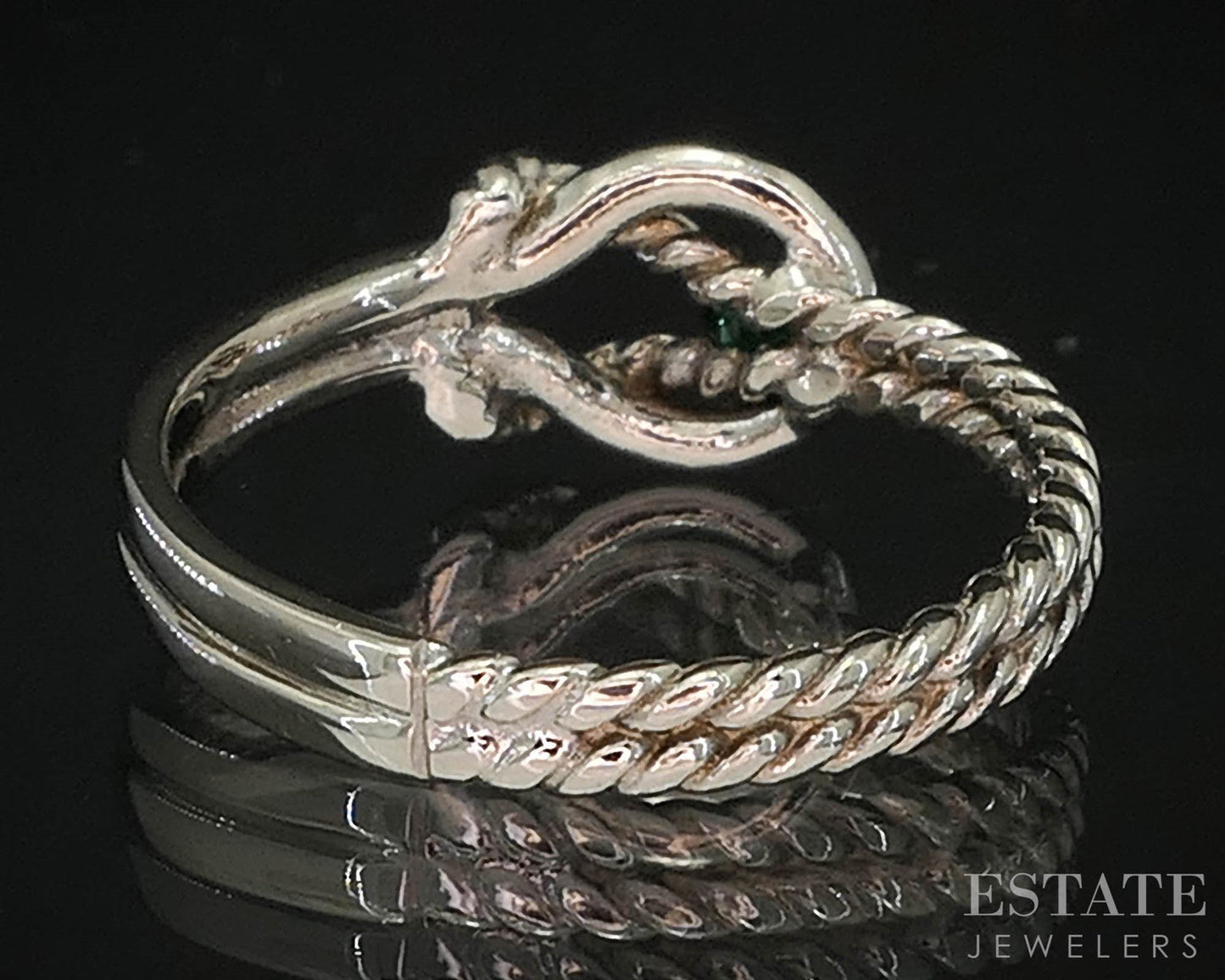 14k White Gold Natural Emerald Love Knot Ladies Band Ring 2.6g i19710b