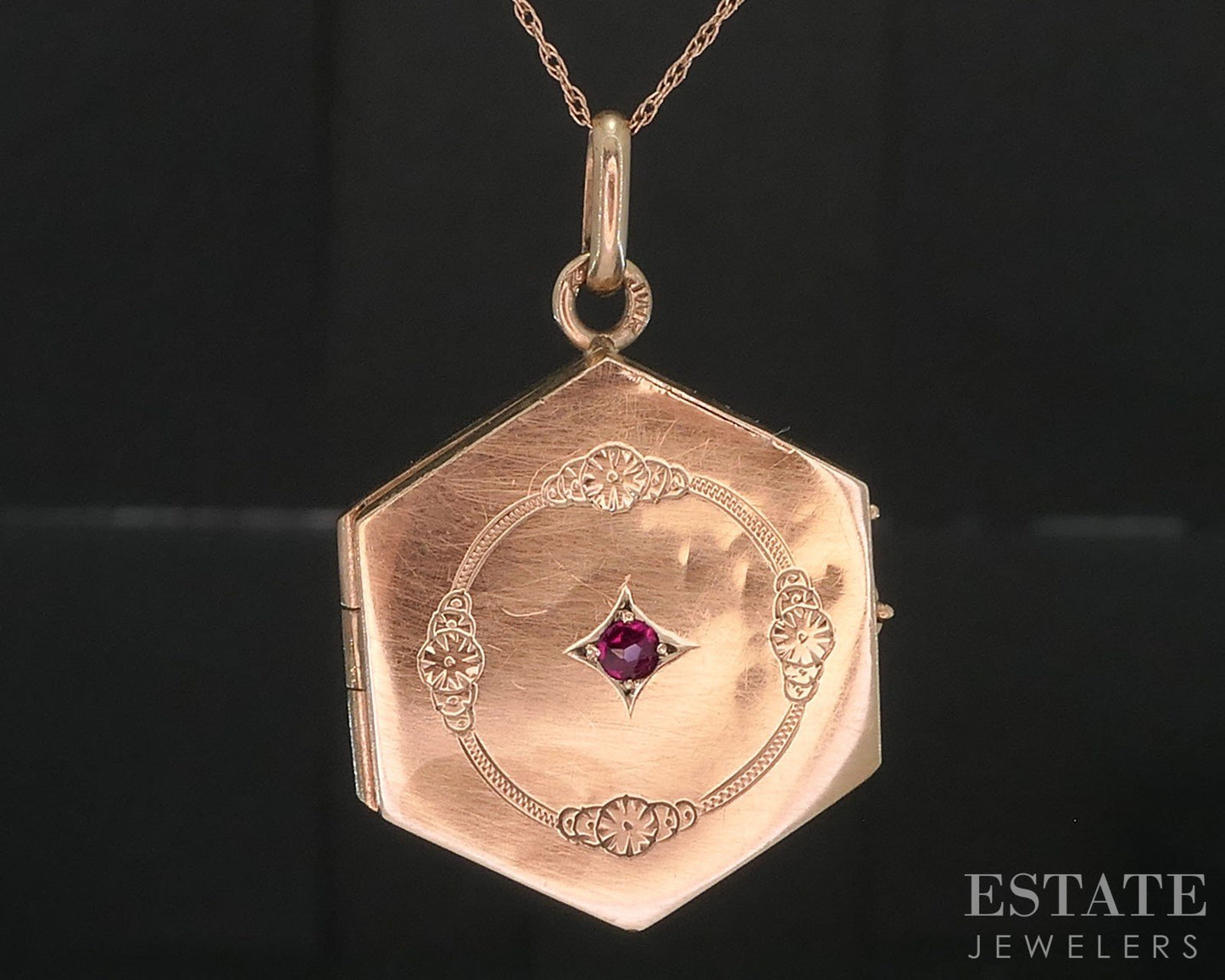 Antique 10k Yellow Gold Ruby Hexagon Floral Locket Necklace 3.6g i19777