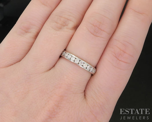 14k White Gold Natural .33ctw Diamond Ladies Wedding Band 2.7g i19767