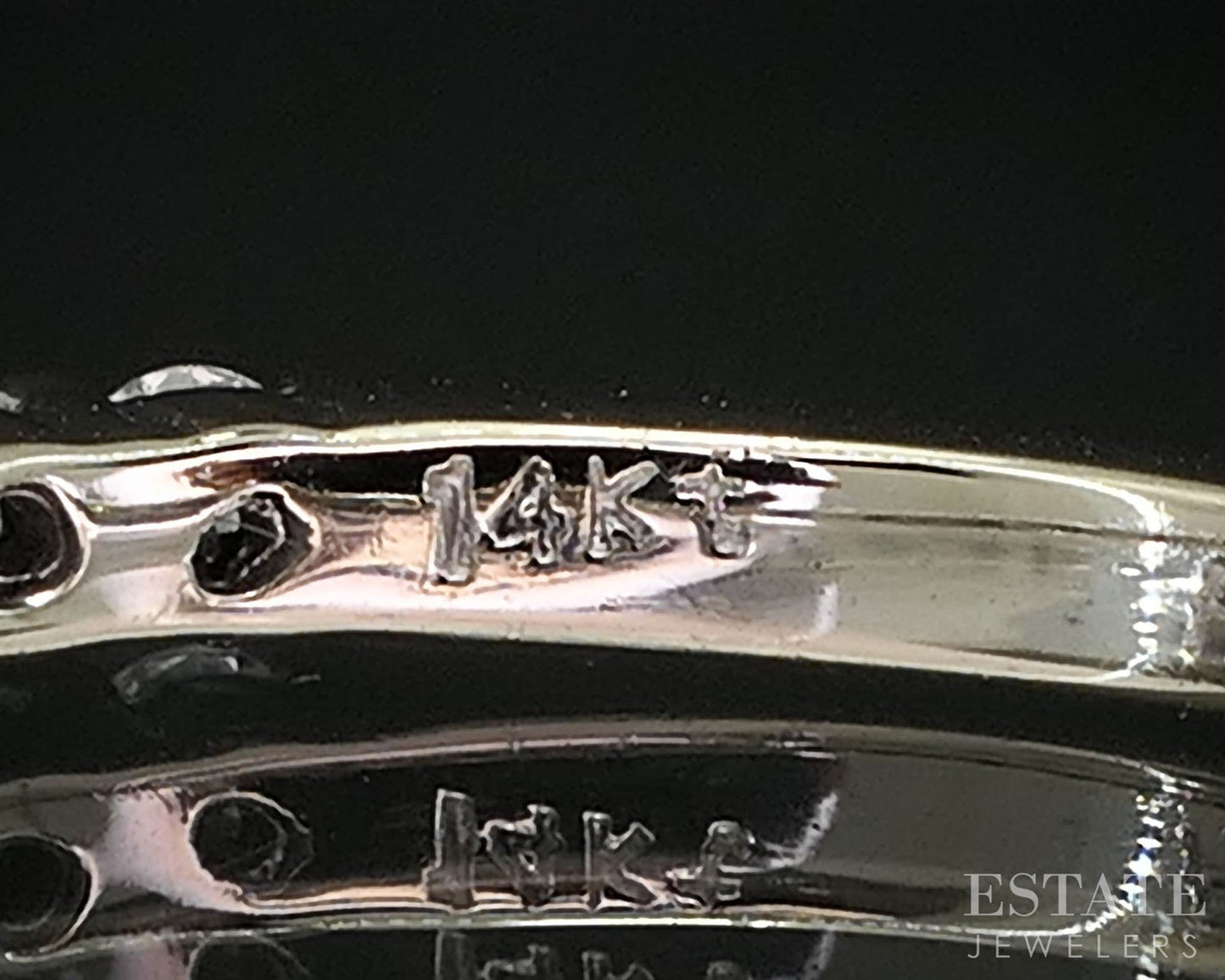 14k White Gold Natural .63ctw Diamond Semi Eternity Wedding Band 2.1g i19821b