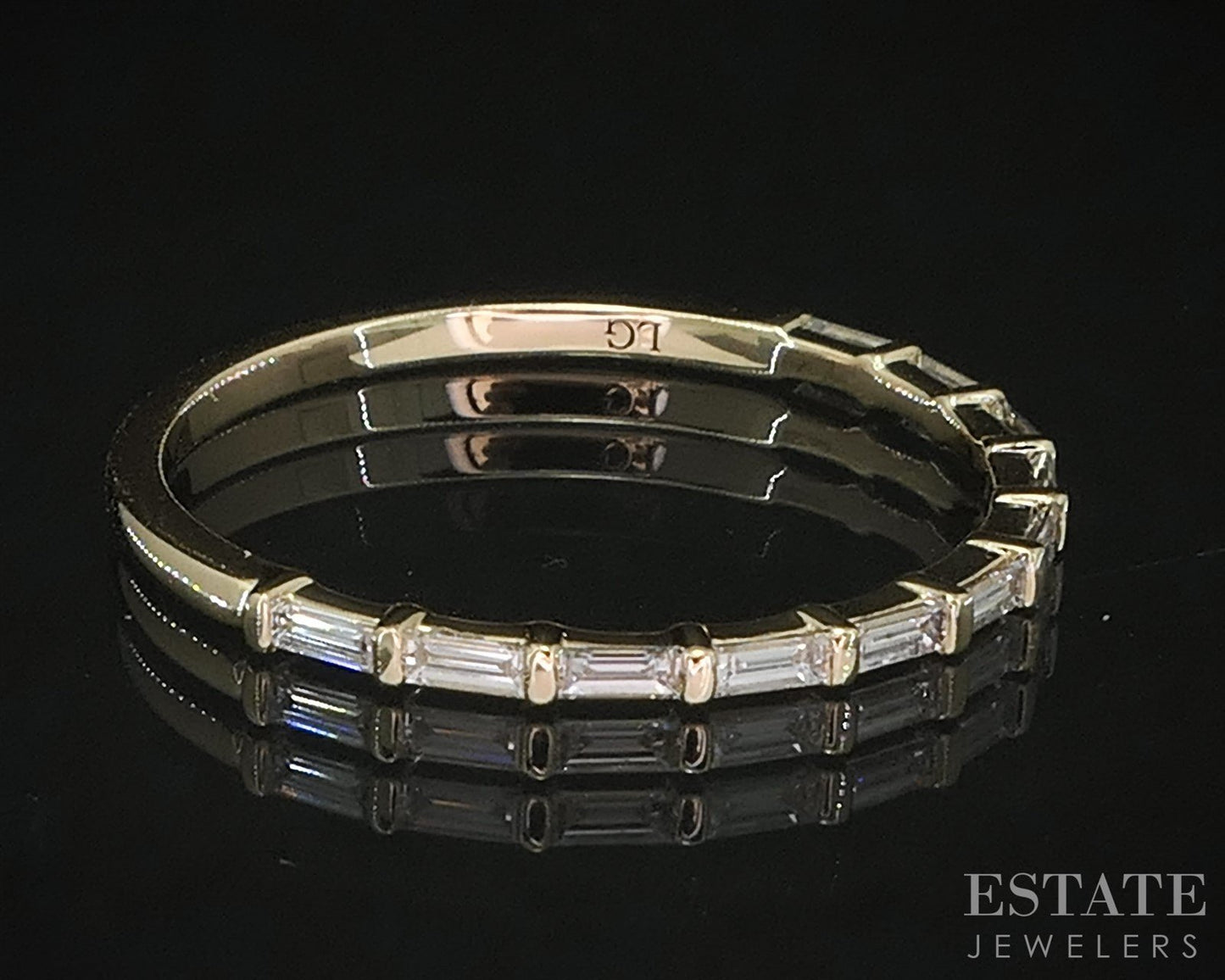 14k Yellow Gold Lab Created .15ctw Diamond Ladies Wedding Band Ring 1g i19818b