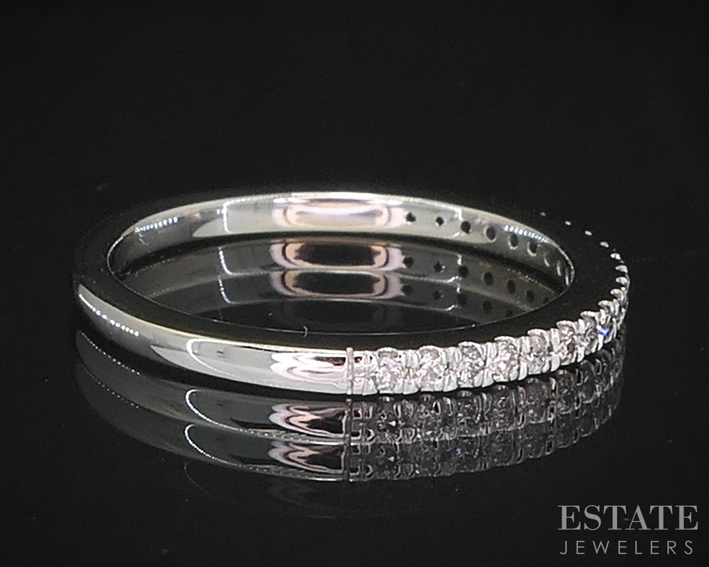 14k White Gold Natural .10ctw Diamond Ladies Wedding Band 2.1g i19884