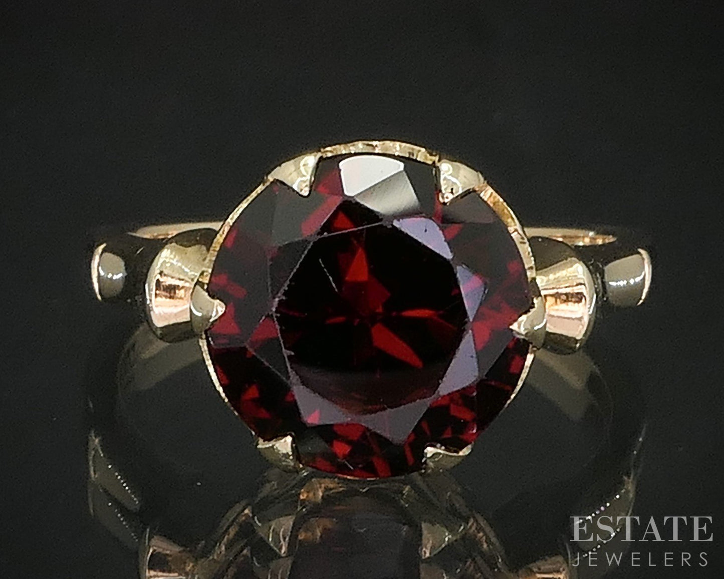 Vintage 14k Yellow Gold Natural Garnet Solitaire Ladies Ring 4.7g i19907b