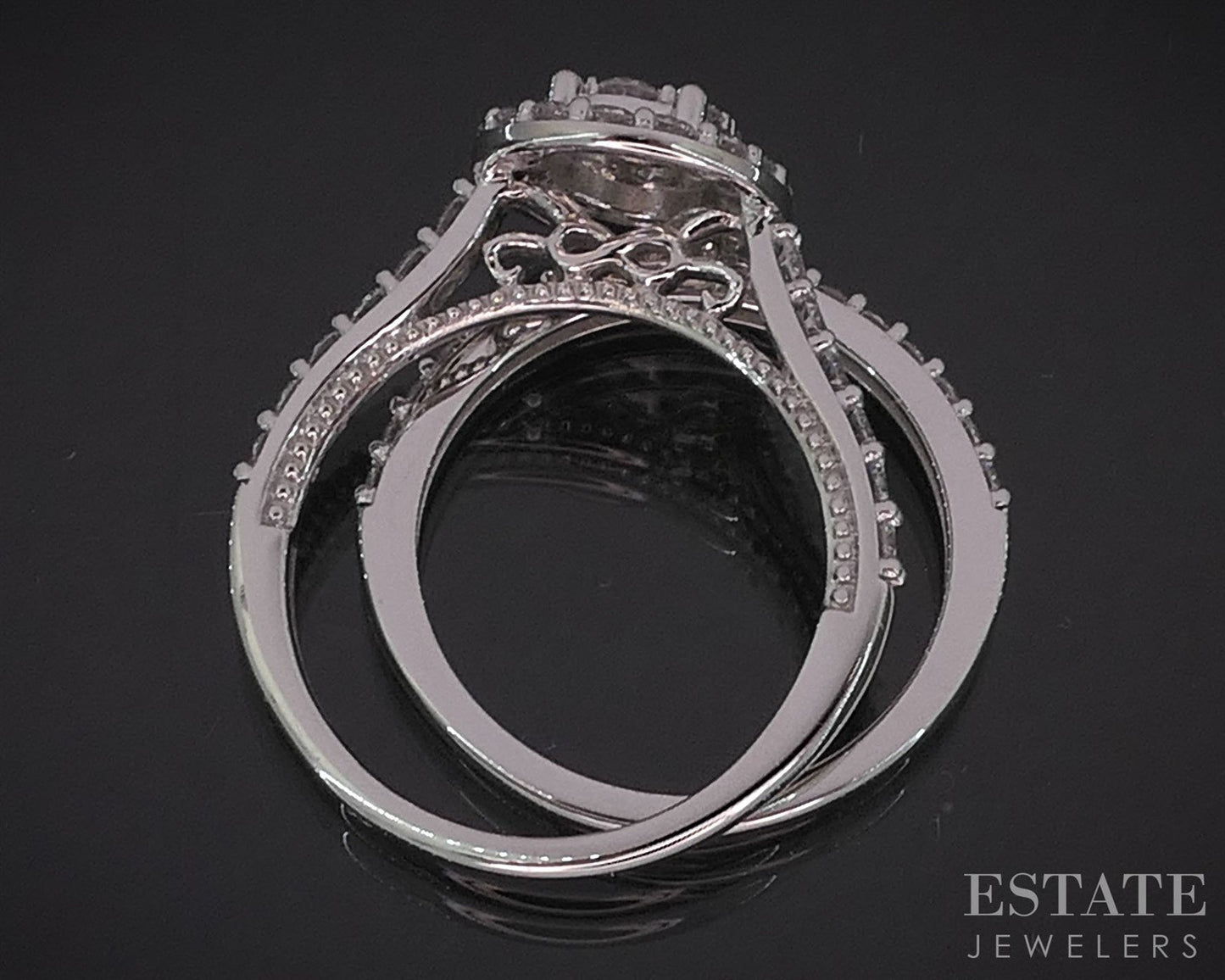 10k White Gold Oval Lab Created .88ctw Diamond Cluster Wedding Set 4.8g i19986b