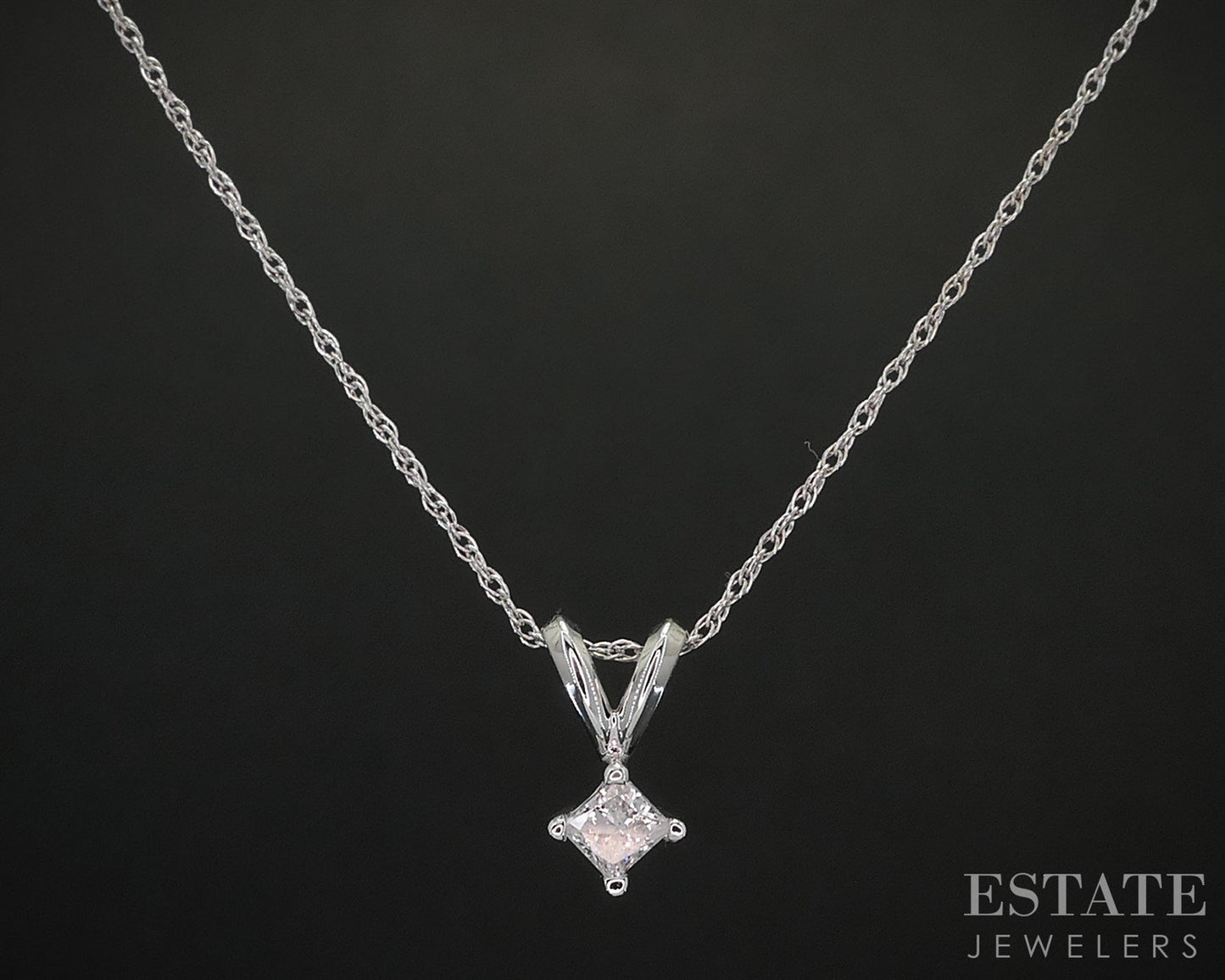 14k White Gold Princess .15ct Diamond Solitaire Necklace 1.1g 18"L i19981b