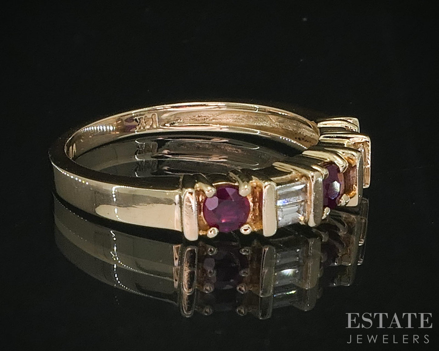 14k Yellow Gold Natural Ruby & Diamond Ladies Band Ring 3.0g i19969b