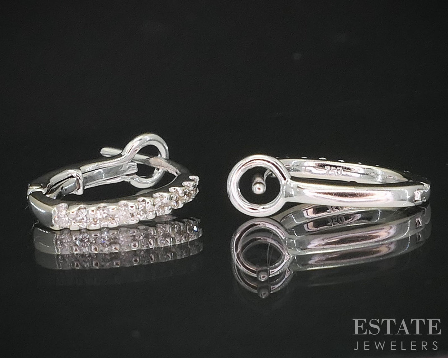 18k White Gold Round Natural .09ctw Diamond Hoop Huggie Earrings 1.4g i20018