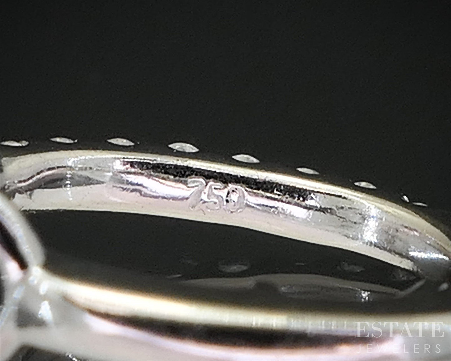 18k White Gold Round Natural .09ctw Diamond Hoop Huggie Earrings 1.4g i20018