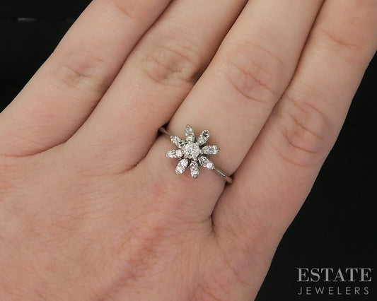 Vintage 14k White Gold Natural .36ctw Diamond Flower Cocktail Ring 2.6g i20083