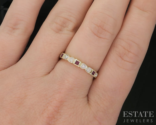 10k Yellow Gold Natural Ruby & Diamond Ladies Band Ring 1.3g i20106b