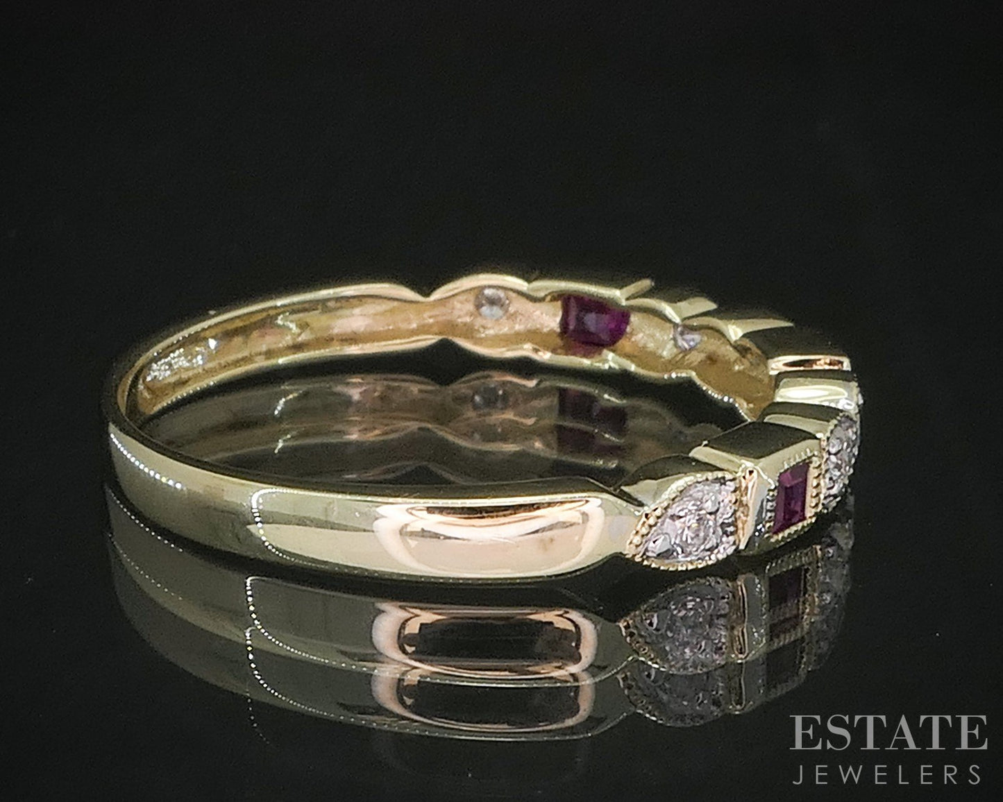 10k Yellow Gold Natural Ruby & Diamond Ladies Band Ring 1.3g i20106b