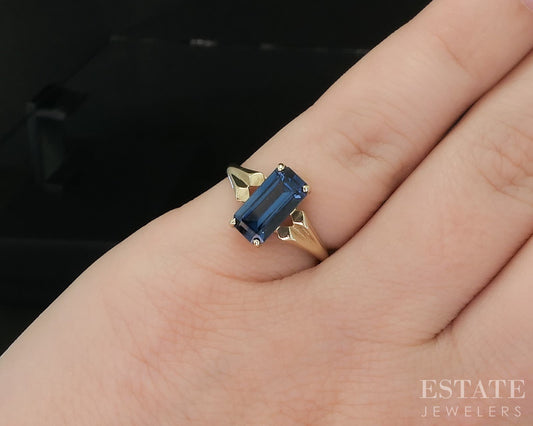 Vintage 10k Yellow Gold Natural Blue Topaz Ladies Ring 1.6g i20104b
