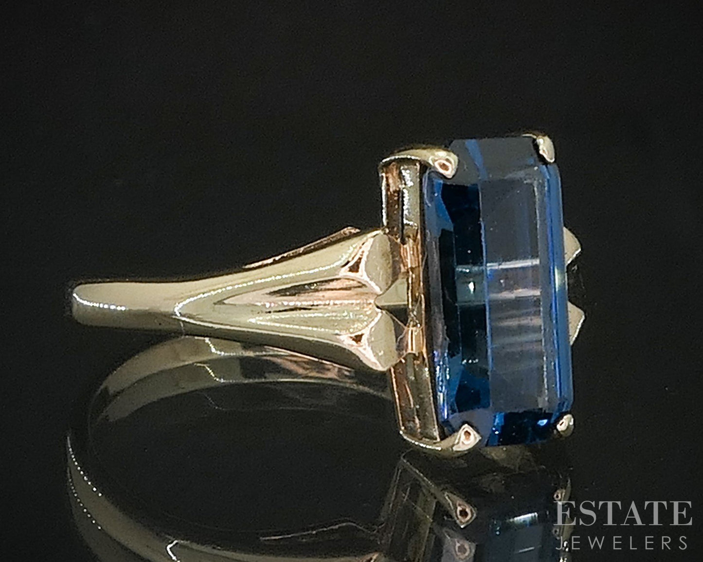 Vintage 10k Yellow Gold Natural Blue Topaz Ladies Ring 1.6g i20104b