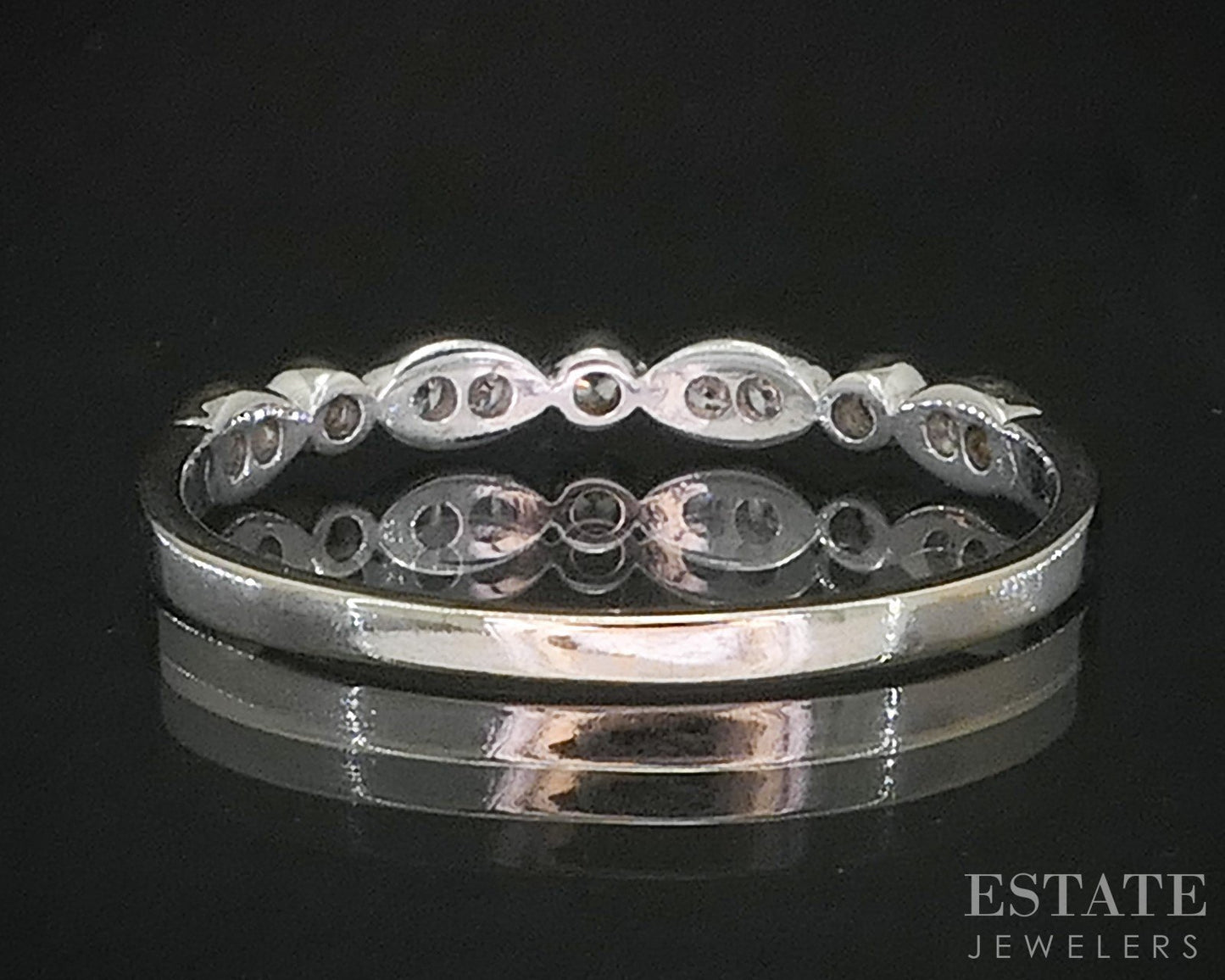 14k White Gold 2mm Natural .10ctw Diamond Ladies Wedding Band 1.8g i20110b