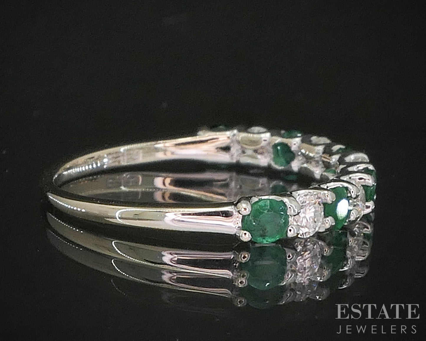 18k White Gold EFFY Natural Emerald & Diamond Ladies Band Ring 1.5g i20145
