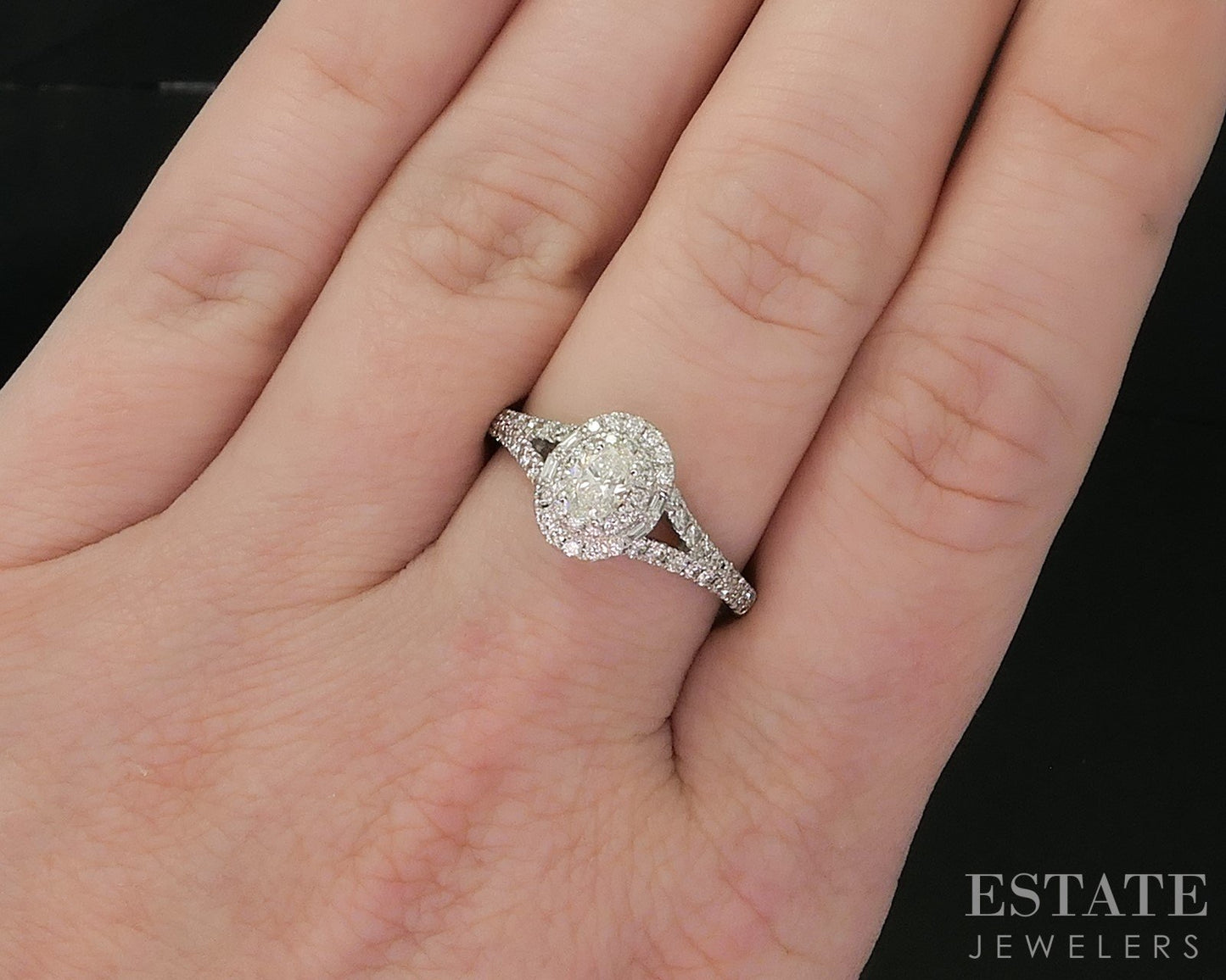 18k White Gold Oval .56ctw Diamond Monique Lhullier Engagement Ring 4.1g i20203