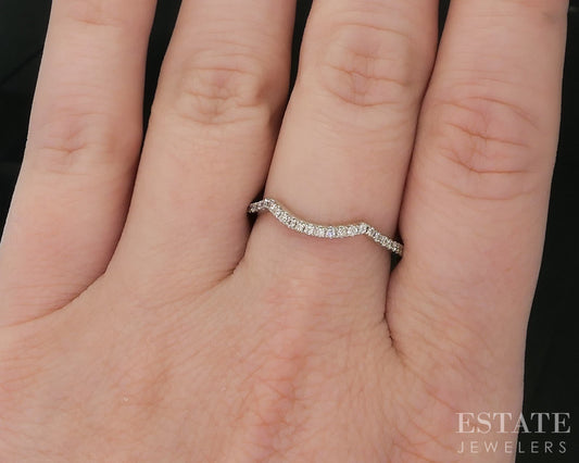 18k White Gold Natural .06ctw Diamond Monique Lhullier Wedding Band 2.1g i20204