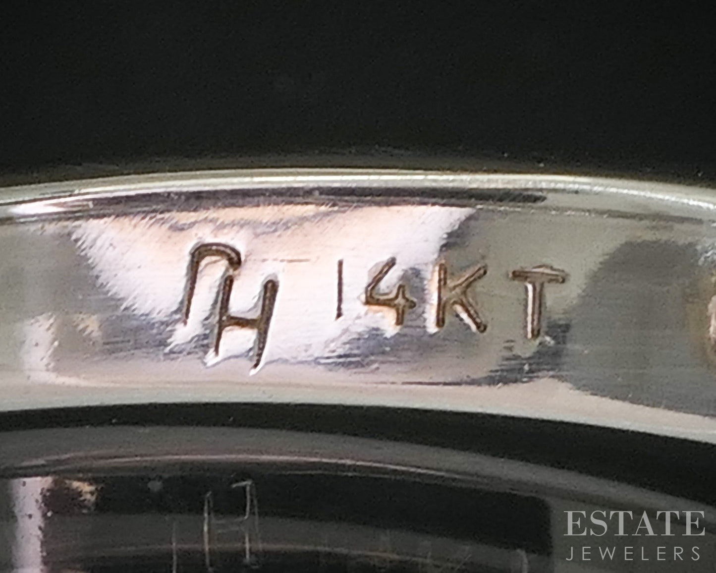 14k White Gold Natural .25ctw Diamond Ladies Contour Wedding Band 5.4g i20222